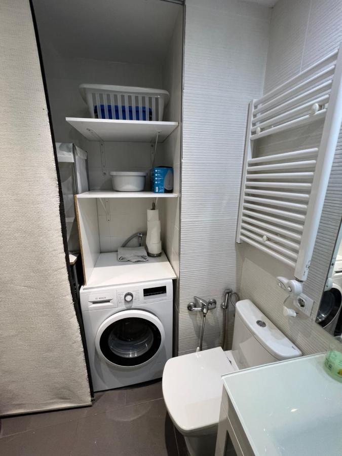 Apartamento Carihuela Torremolinos Exterior photo