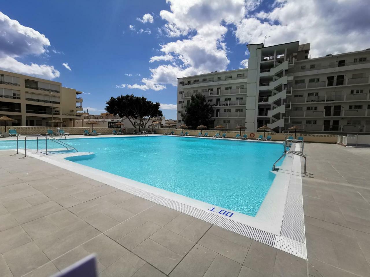 Apartamento Carihuela Torremolinos Exterior photo